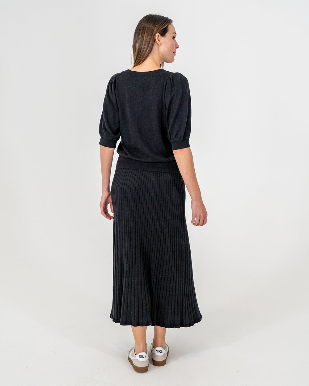 Evita Short Sleeve Knit - Black