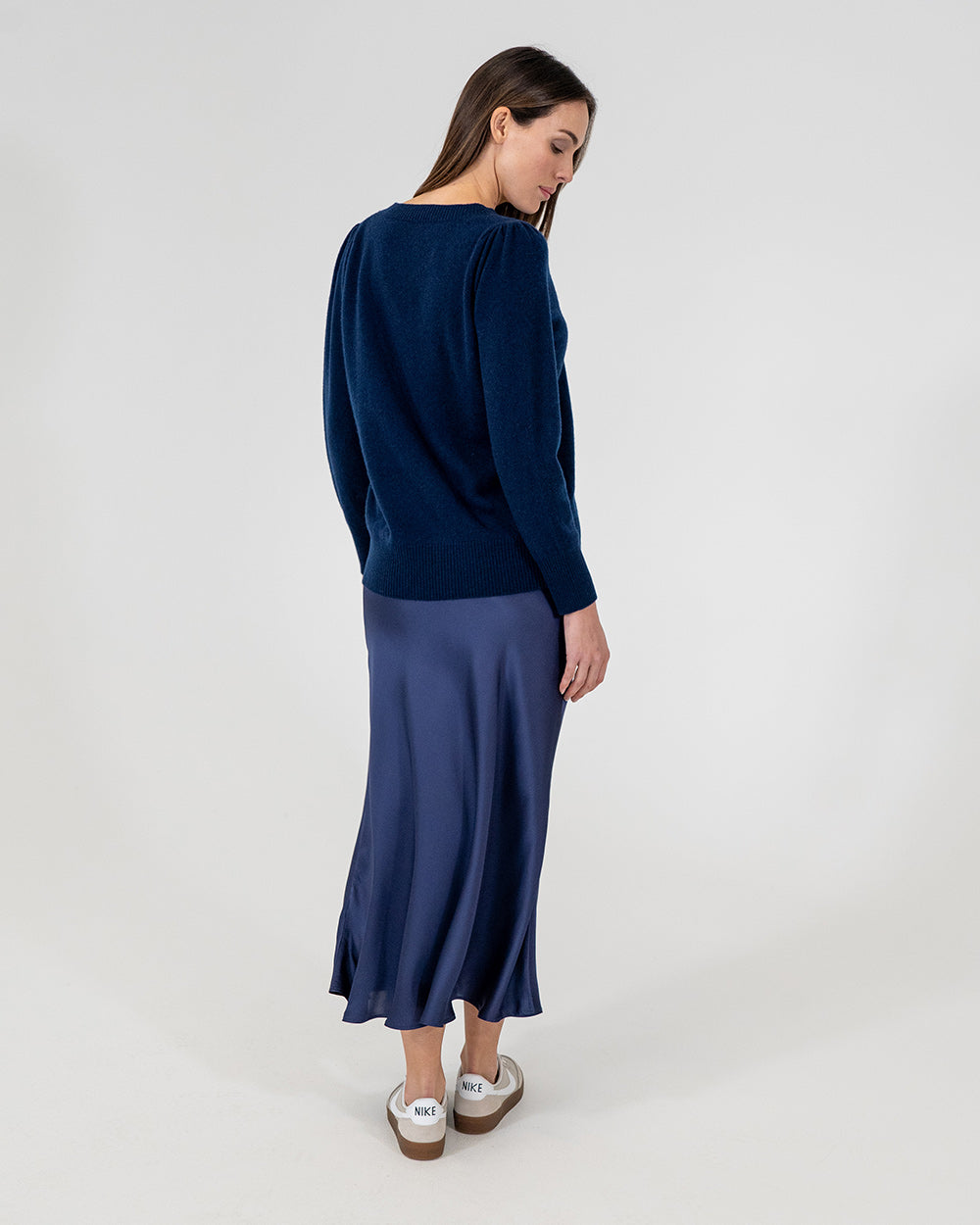 Kate V Neck Knit - Navy