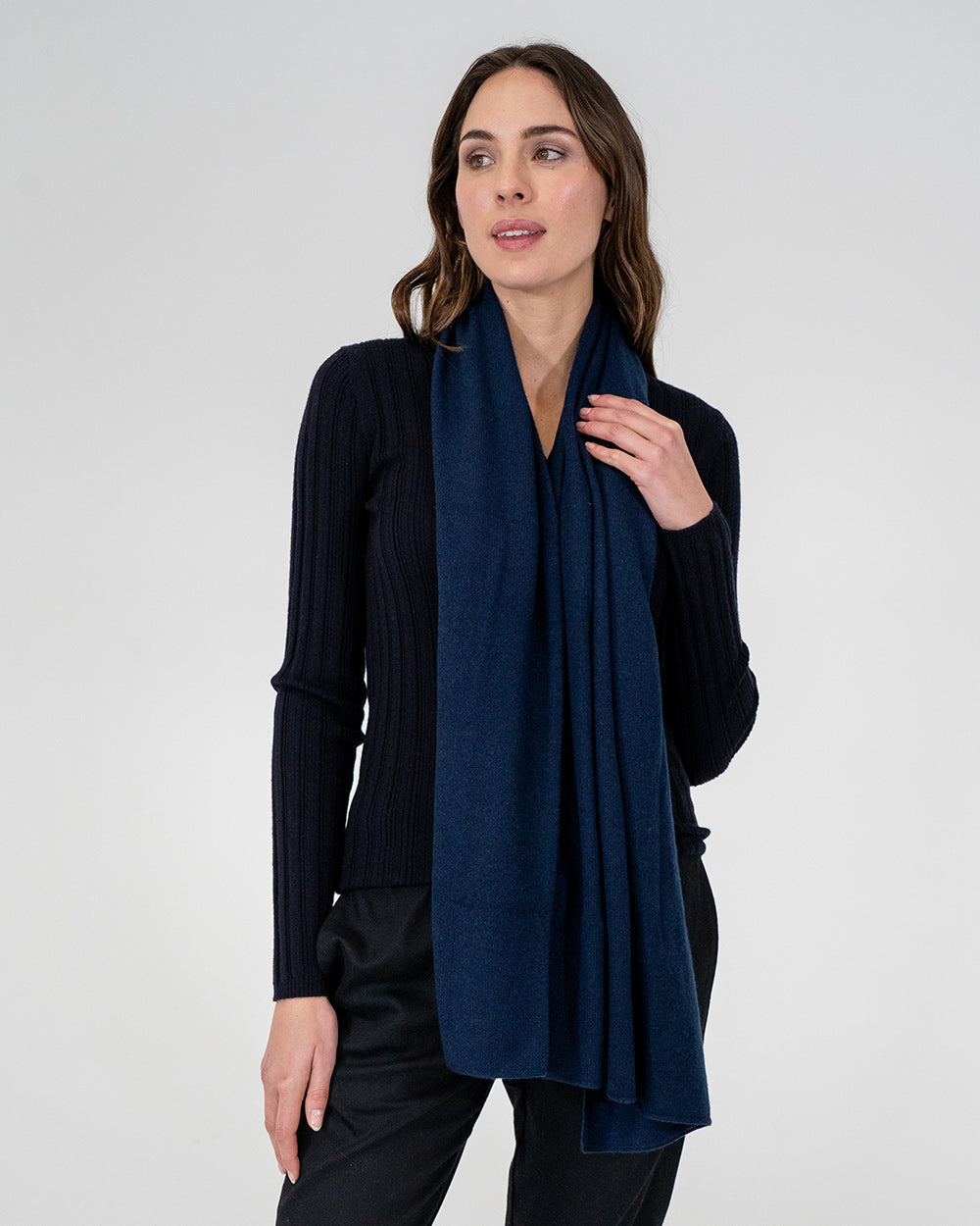 Cashmere Caplet - Navy - Arlington Milne