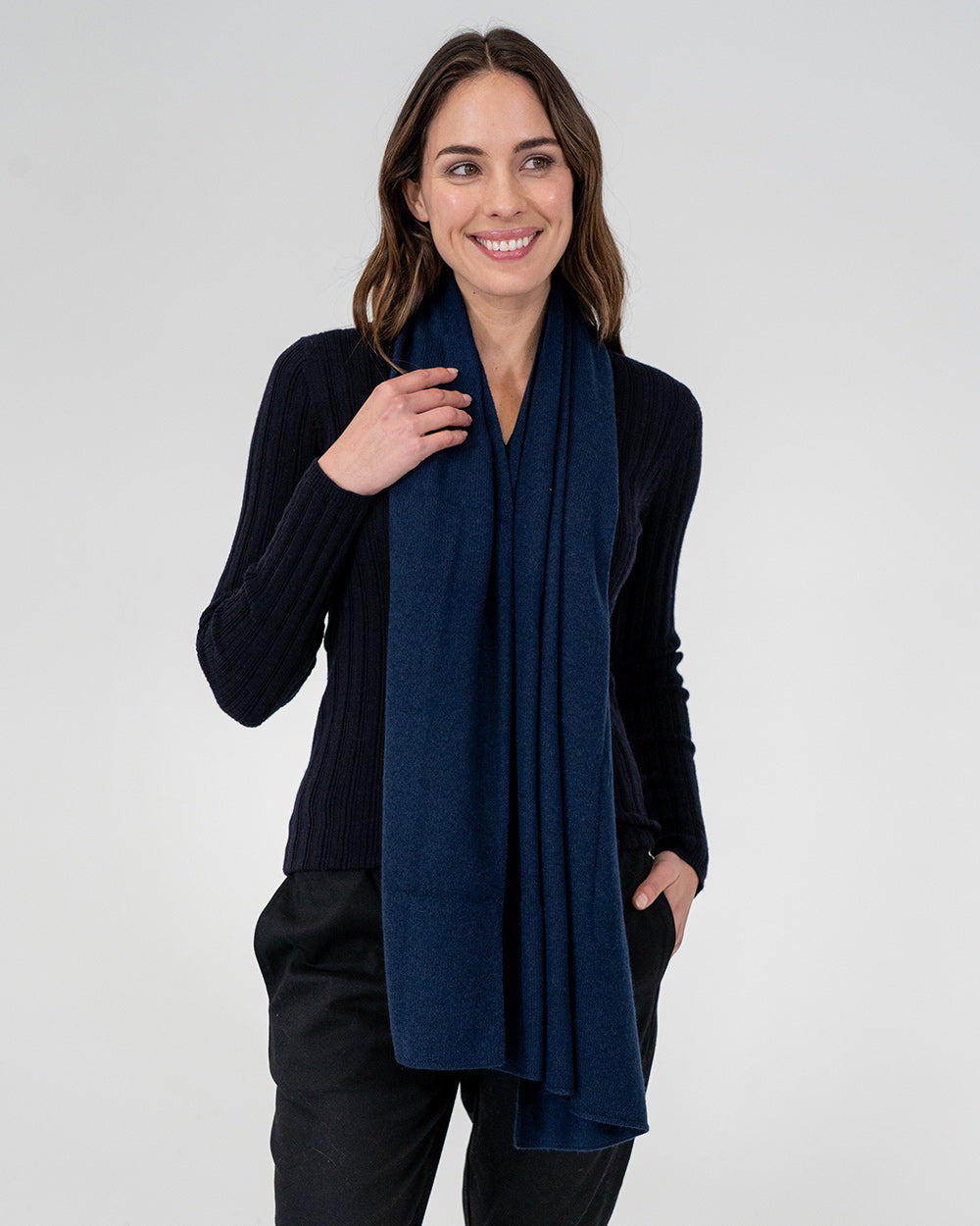 Cashmere Caplet - Navy - Arlington Milne