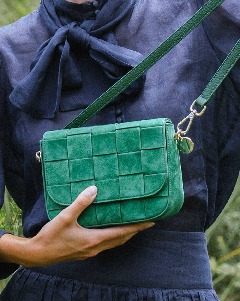 Clara Weave Crossbody - Emerald Suede – Arlington Milne